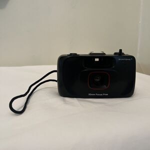 Suntone MM252 35mm Camera with Hot Shoe Vintage Point and Shoot Film